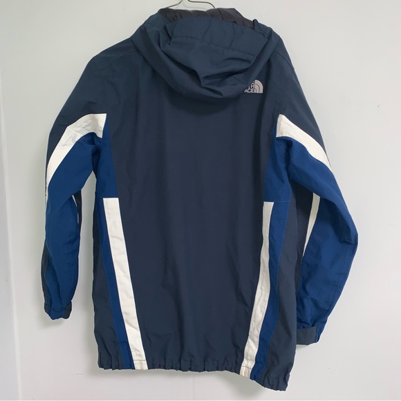 The North Face Boys Jacket - Picture 2 of 6